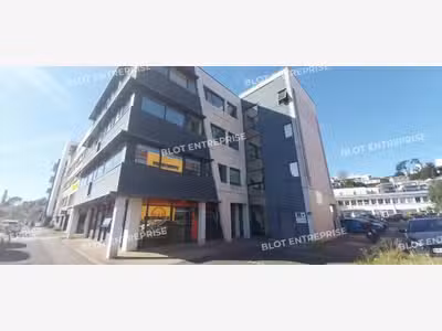 À VENDRE / À LOUER - BUREAUX - 380 m² - BREST