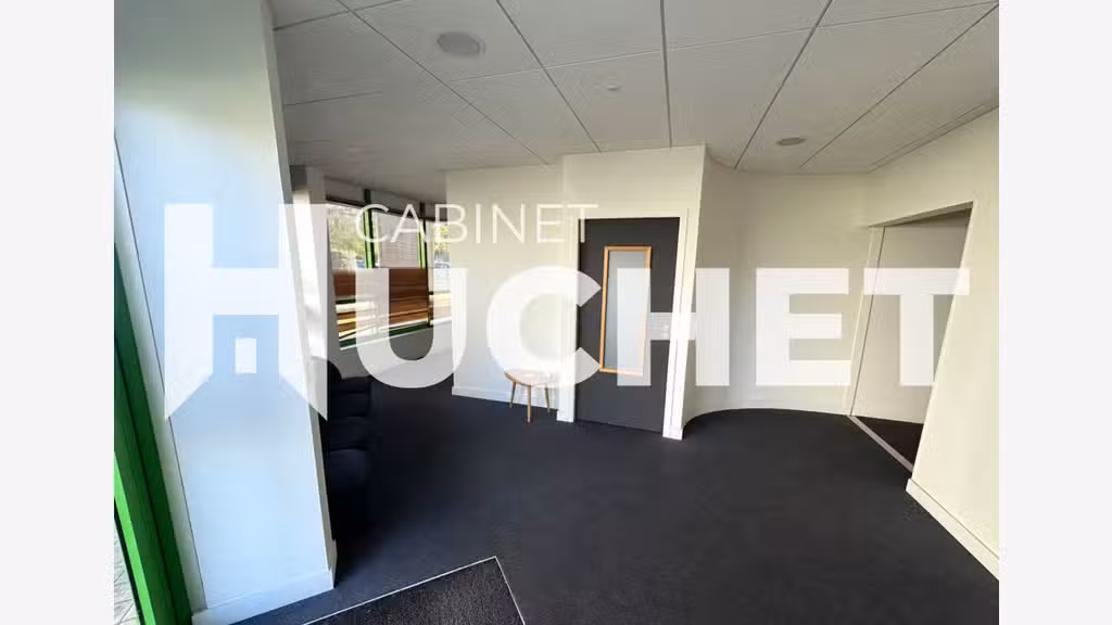 A vendre bureaux 495m² de plain-pied Caen Nord