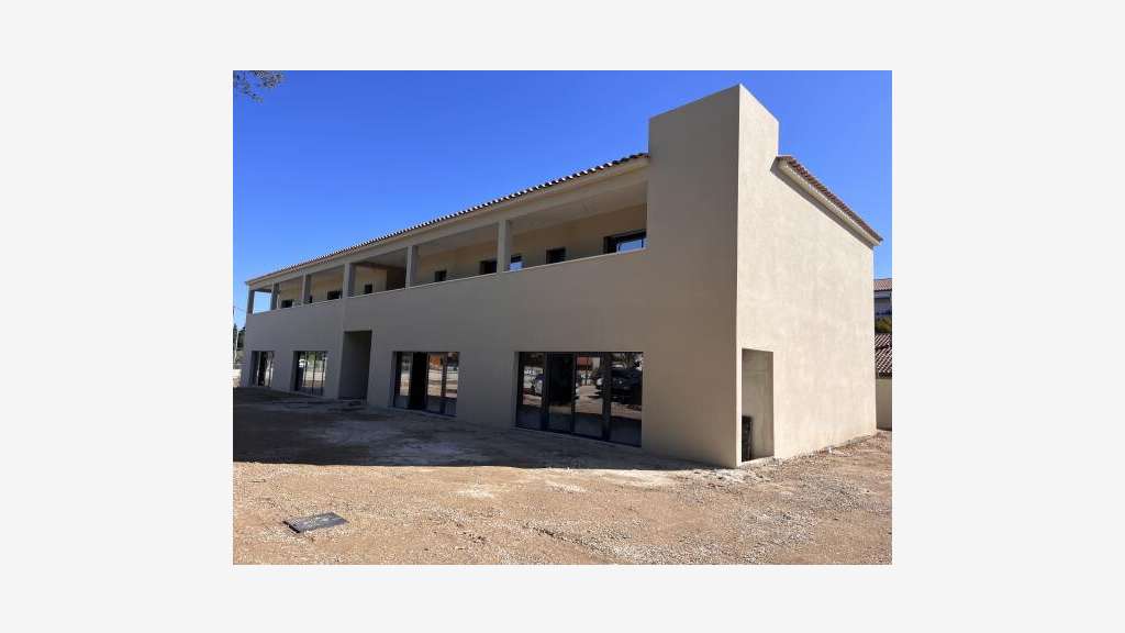Vente bureaux 586m² empl N°1 à Cavaillon