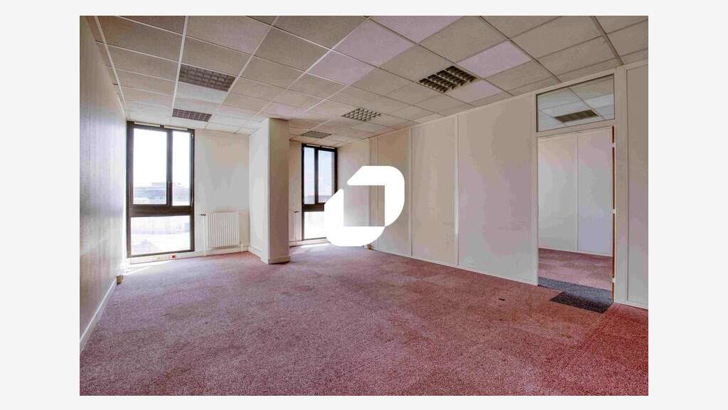 Vente Bureaux 1581m² Cergy