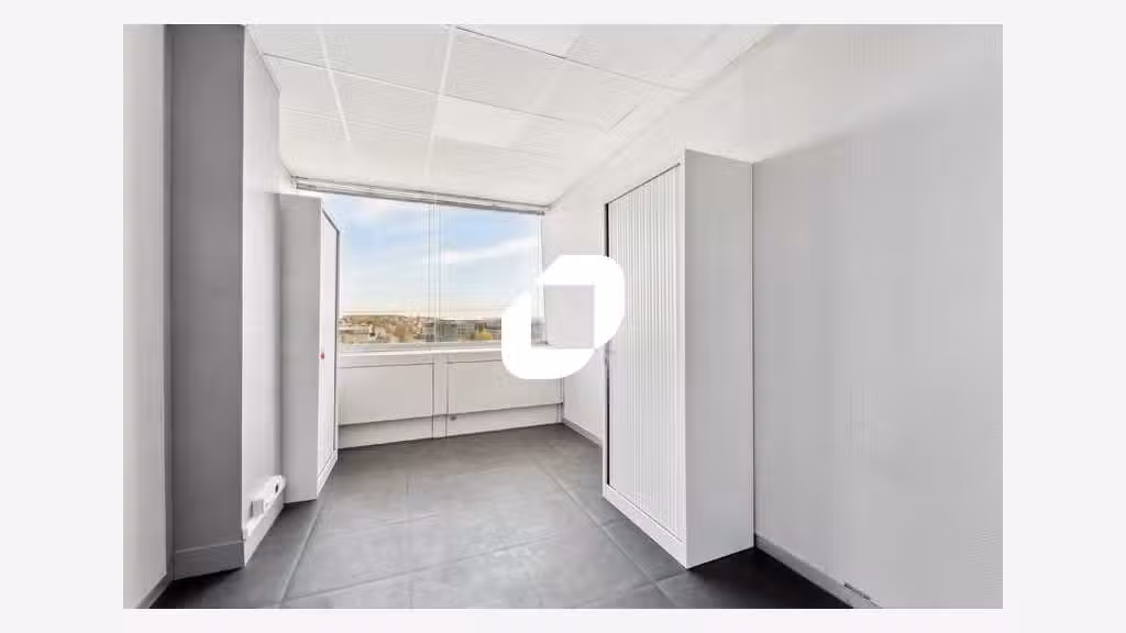 Vente Bureaux 576m² Cergy