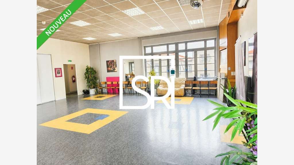 Bureaux ERP à vendre à Clermont-Ferrand