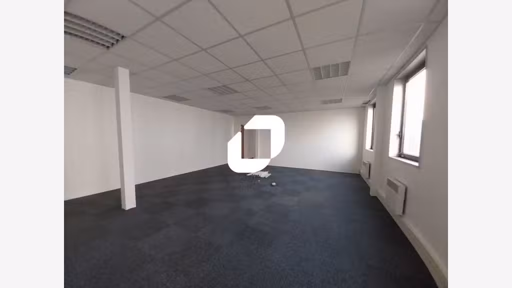 Vente Bureaux 69m² Coignieres
