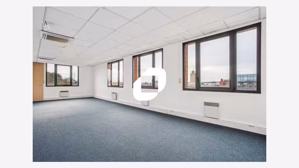 Vente Bureaux 223m² Evry courcouronnes