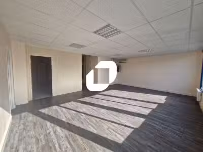 Vente Bureaux 251m² Croissy beaubourg
