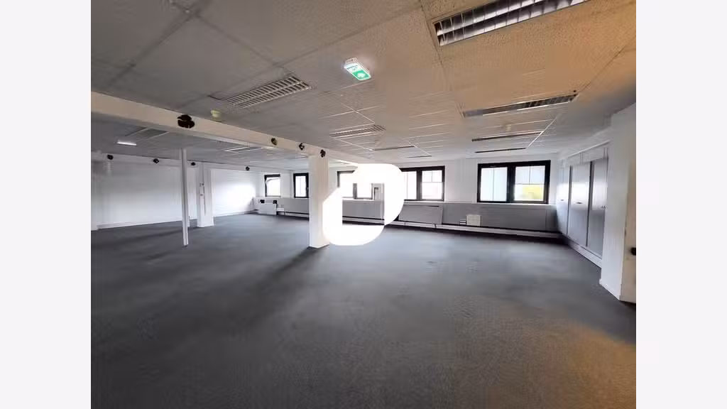 Vente Bureaux 1152m² Croix