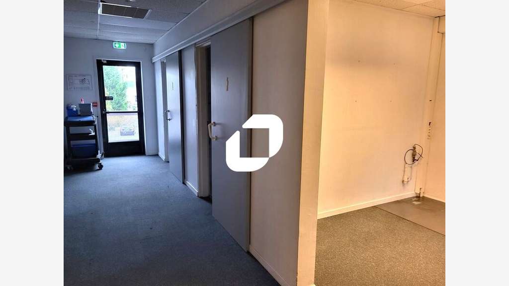 Vente Bureaux 1152m² Croix