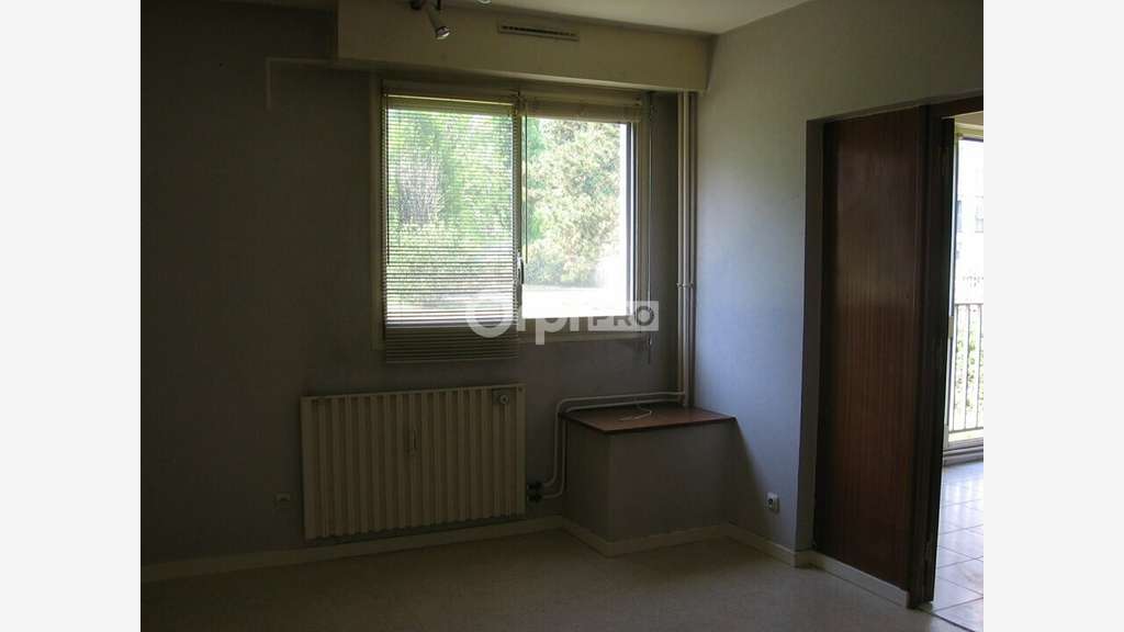 BUREAU à vendre dans le 21