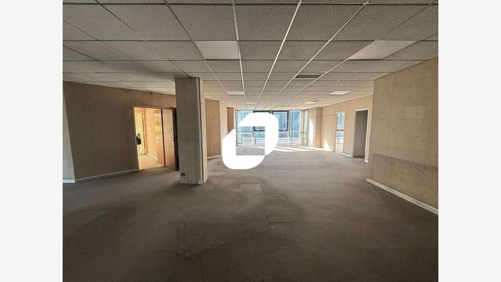 Vente Bureaux 217m² Evry courcouronnes