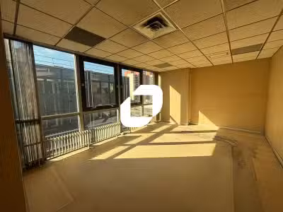 Vente Bureaux 217m² Evry courcouronnes