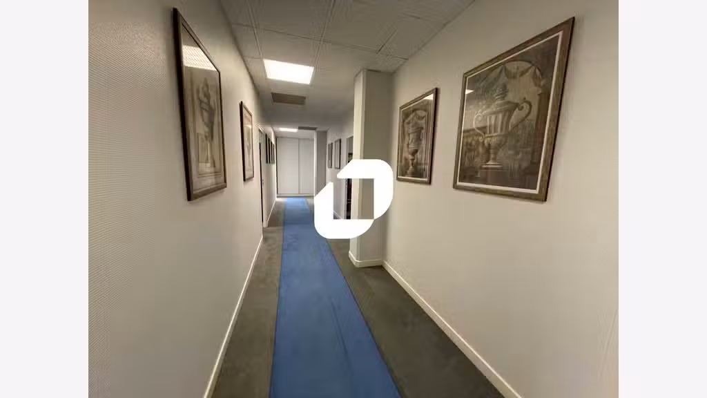 Vente Bureaux 250m² Evry courcouronnes