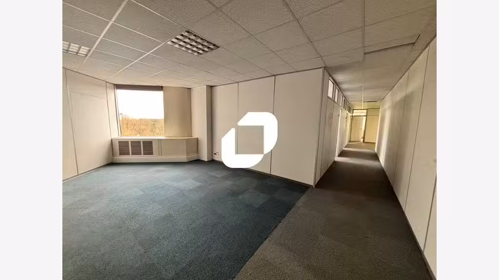 Vente Bureaux 1490m² Evry courcouronnes