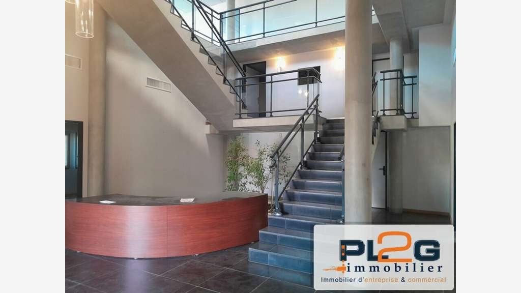 Immeuble de bureaux à vendre à Fréjus Capitou 