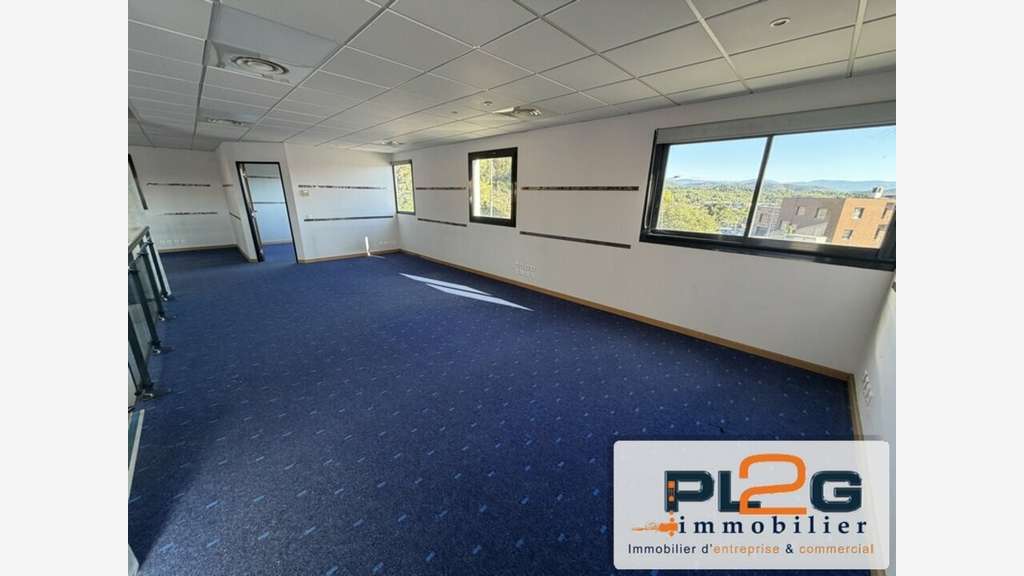 Immeuble de bureaux à vendre à Fréjus Capitou 