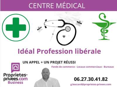 Murs commerciaux bureaux 156m² à Genas