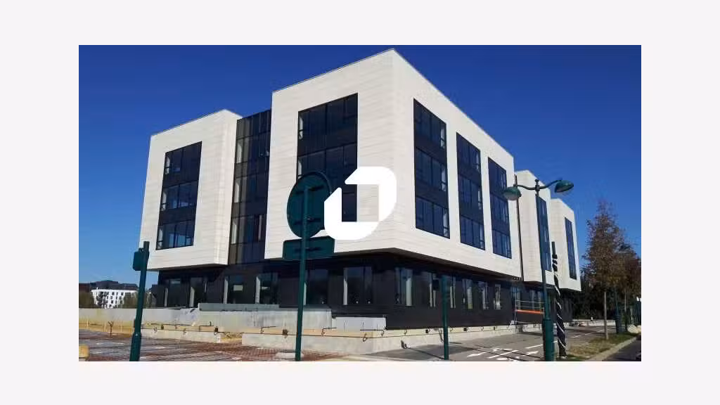 Vente Bureaux 2746m² Jossigny