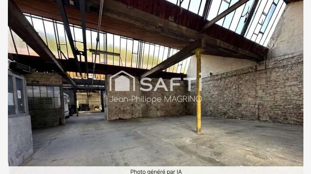 AV ensemble immobilier atypique 1788m² à Lavelanet