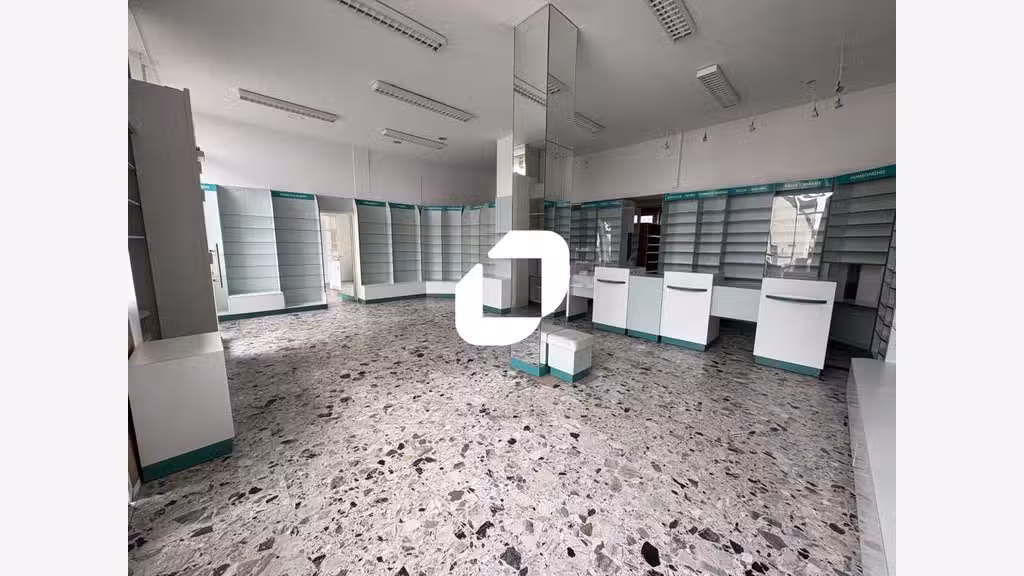 Vente Bureaux 166m² Les clayes sous bois