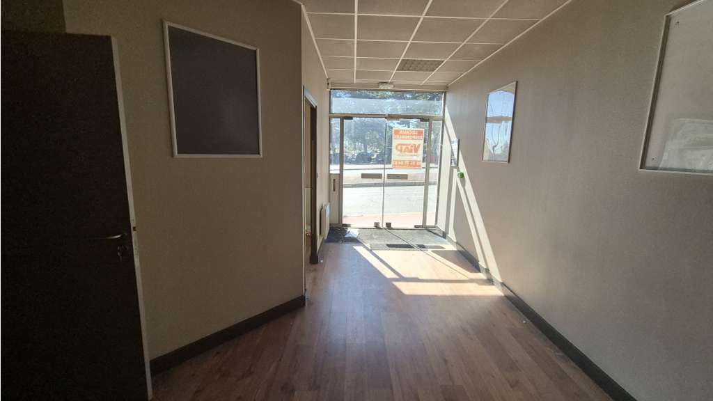 Vente locaux pro 130m² à Limoges champ de Juillet