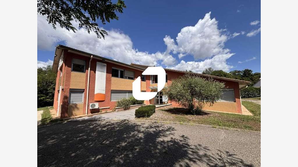 Vente Bureaux 510m² Lissieu