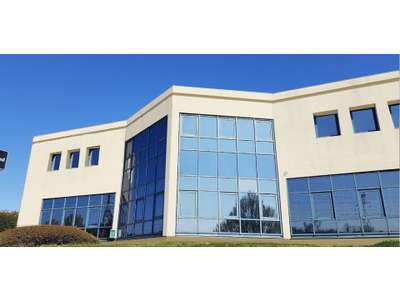 Vente Locaux commerciaux - Boutiques à Saint-Quentin-Fallavier