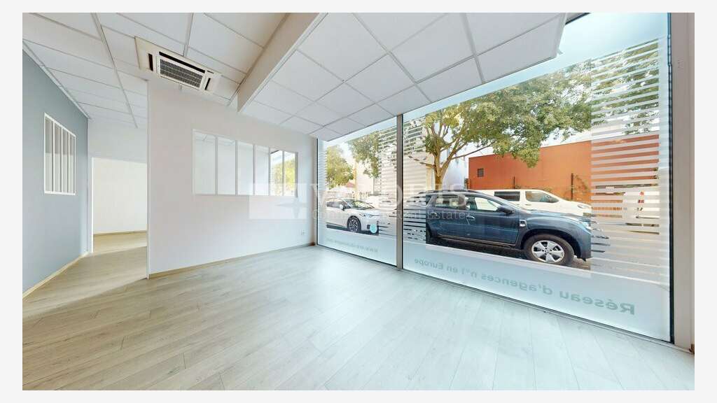 Bureaux 160m² RDC à vendre à Lyon 3e