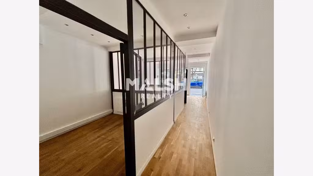 Bureaux à vendre 58m² RDC à Lyon 7ème 