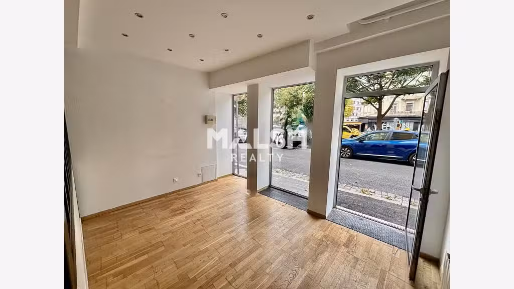 Bureaux à vendre 58m² RDC à Lyon 7ème 