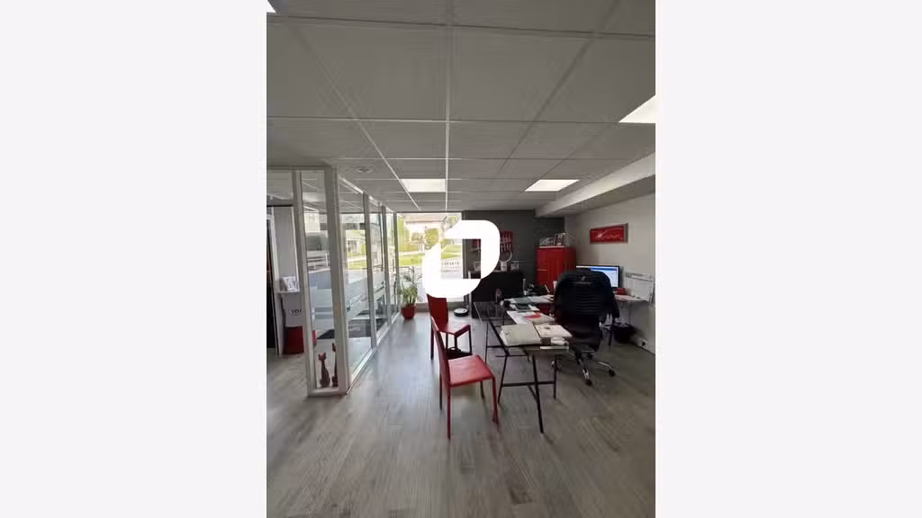 Vente Bureaux 279m² Maule