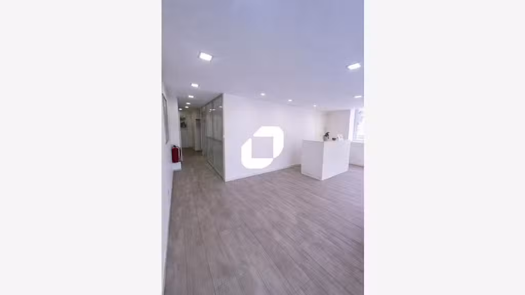 Vente Bureaux 77m² Meaux