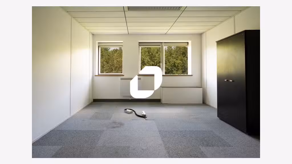 Vente Bureaux 573m² Meudon la foret