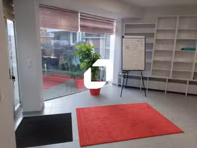 Vente Bureaux 93m² Meudon