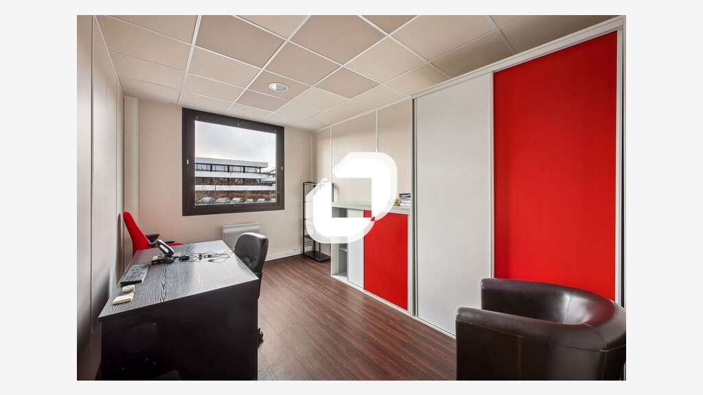 Vente Bureaux 347m² Montigny le bretonneux