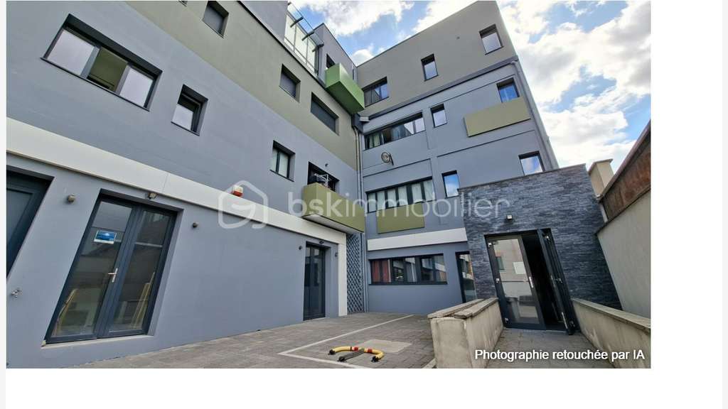 Vente bureaux activité occupé 138m² à Montreuil