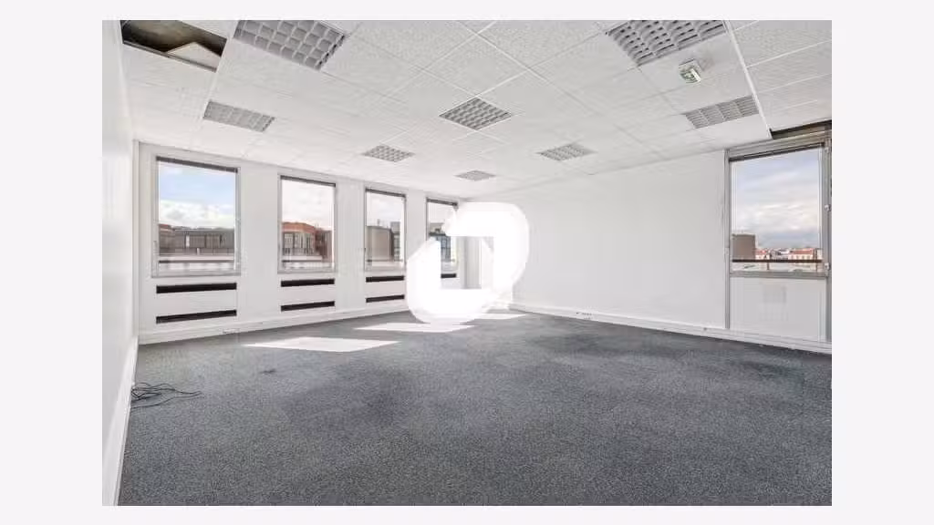 Vente Bureaux 476m² Montreuil
