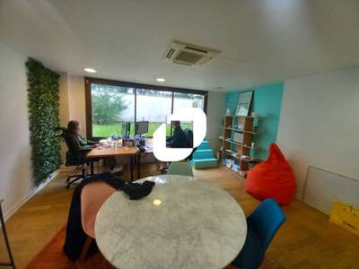Vente Bureaux 295m² Montrouge