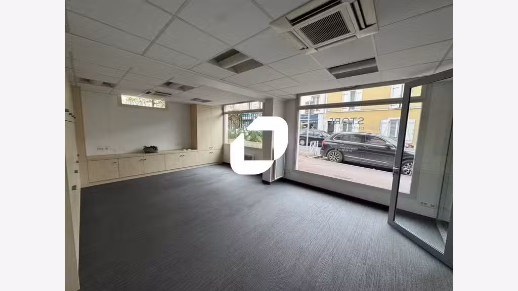 Vente Bureaux 170m² Montrouge