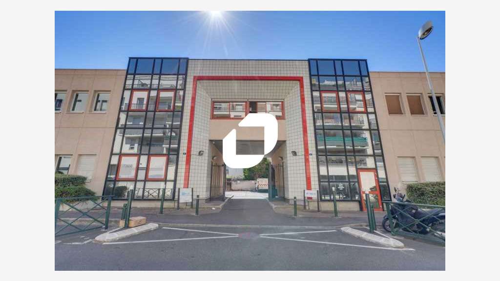 Vente Bureaux 767m² Nanterre