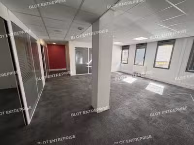 A vendre bureaux de 130m² à Nantes