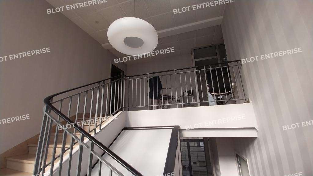 A vendre à louer bureaux 322m² Nantes hypercentre