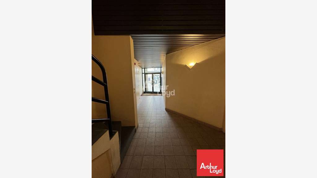 Local commercial bureaux de 289m² à vendre Niort