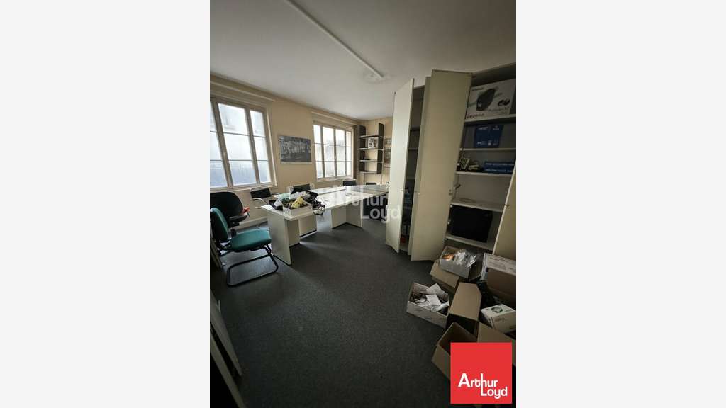 Local commercial bureaux de 289m² à vendre Niort