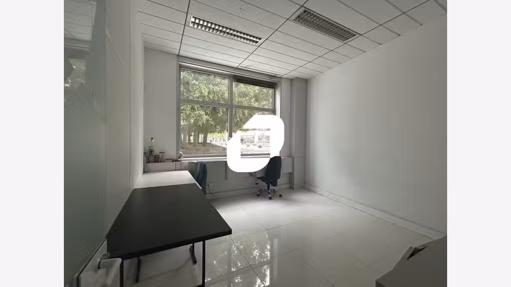 Vente Bureaux 122m² Noisy le grand