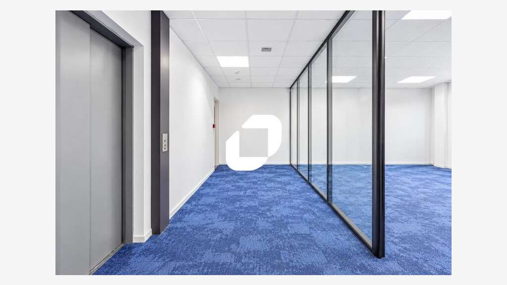 Vente Bureaux 220m² Noisy le grand