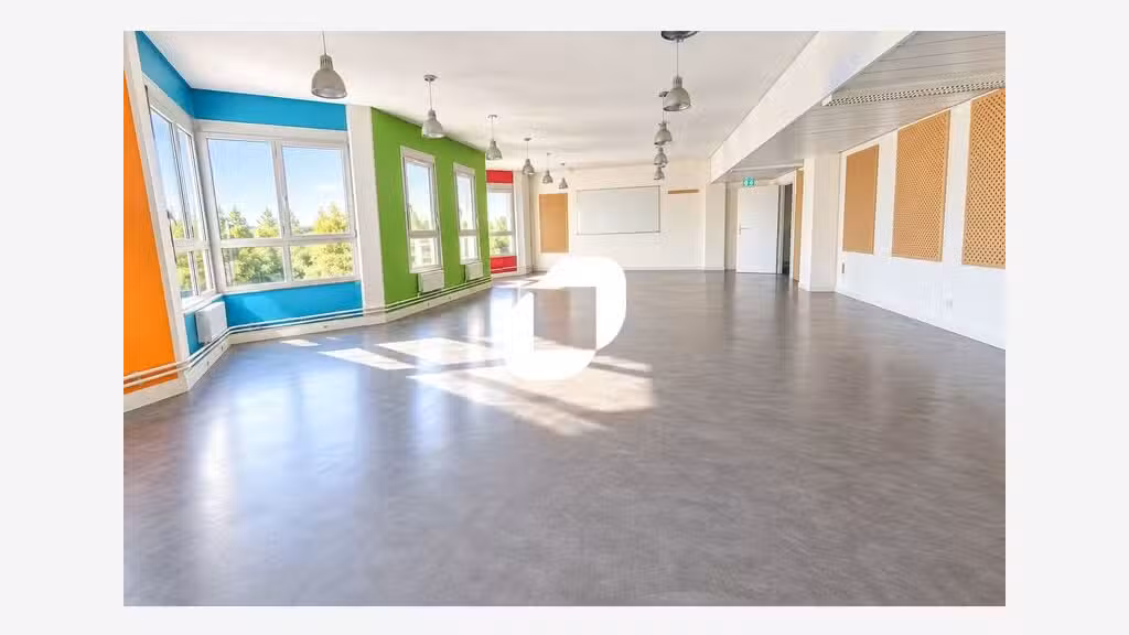 Vente Bureaux 697m² Noisy le grand