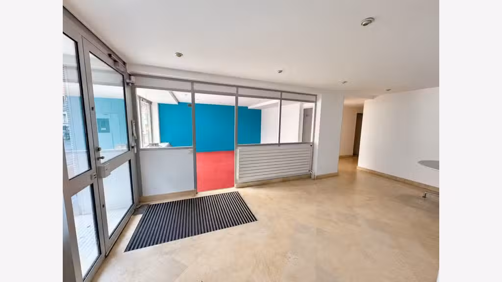 Bureaux 237m² à vendre métro Convention Paris 15e
