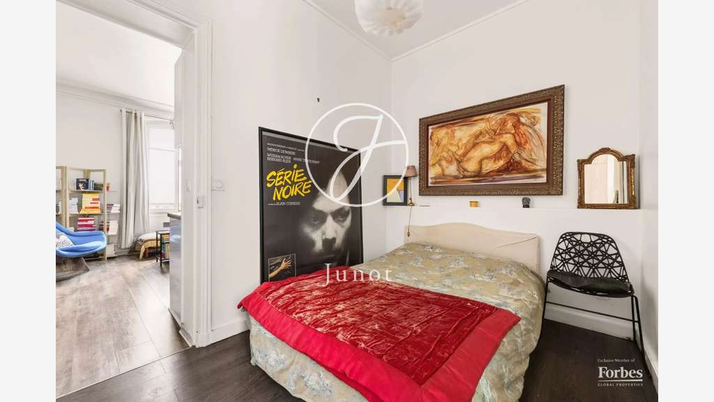 Profession libérale 29m² Paris 17e Batignolles