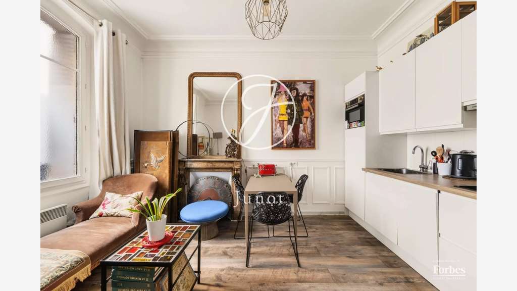 Profession libérale 29m² Paris 17e Batignolles