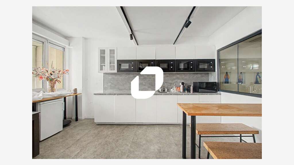 Vente Bureaux 585m² Paris
