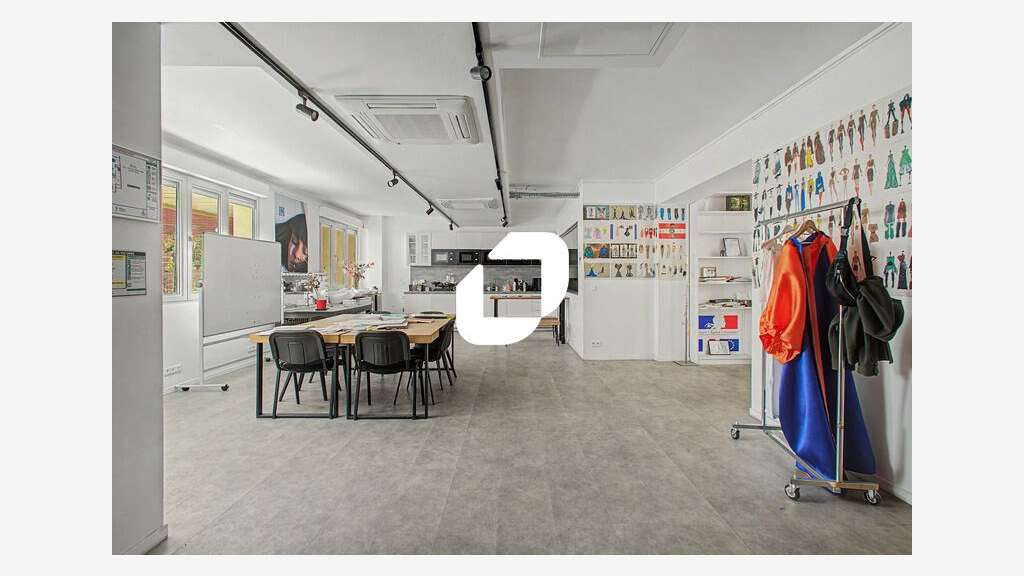 Vente Bureaux 585m² Paris